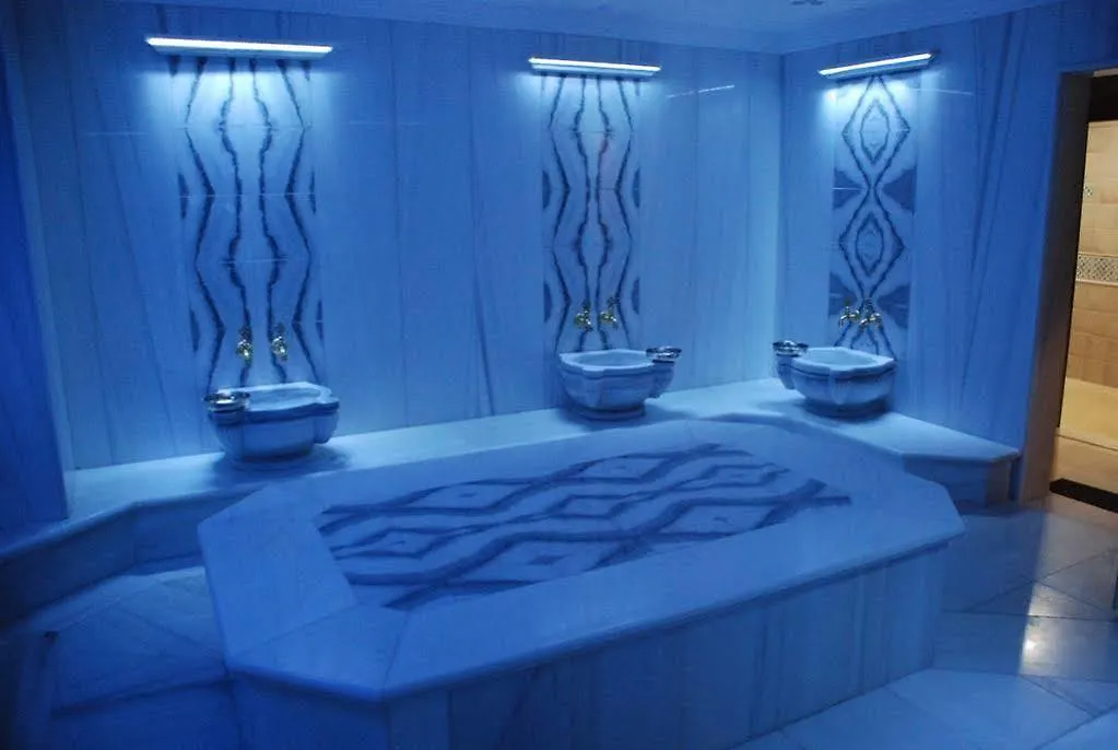 Kndf Marine Hotel